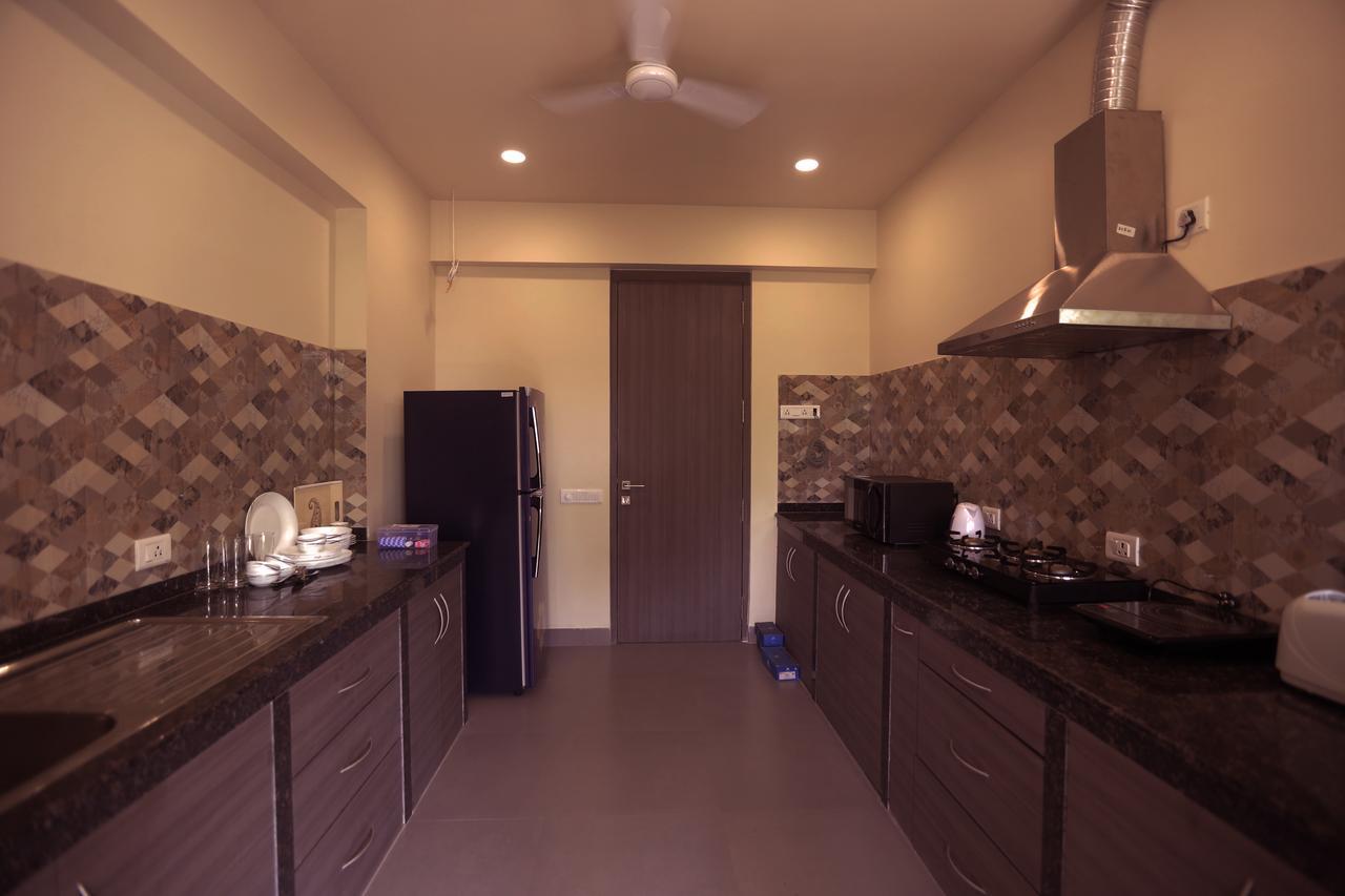 Lakeview Service Apartments Calcutta Extérieur photo